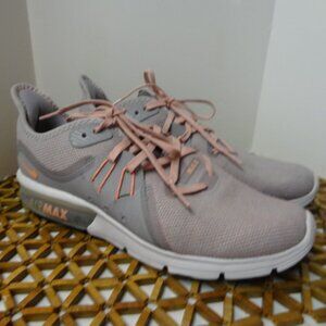 Nike Air Max Sequent 3 Atmosphere Gray Sneakers Gray Peach 8.5 AJ6910-700